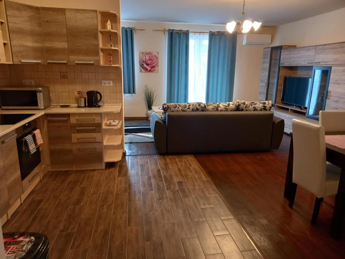 Thermal Apartman Hajdúszoboszló 外观 照片