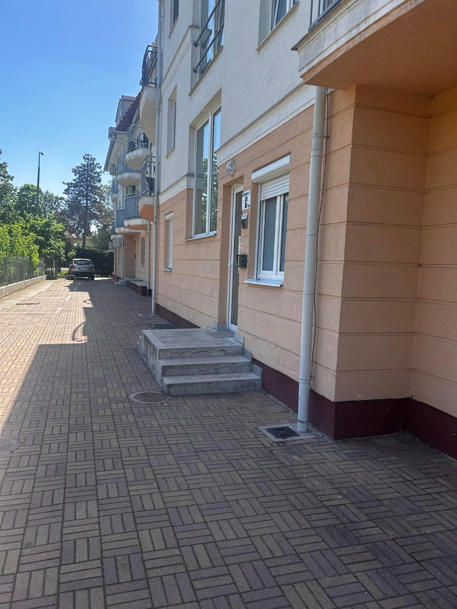 Thermal Apartman Hajdúszoboszló 外观 照片